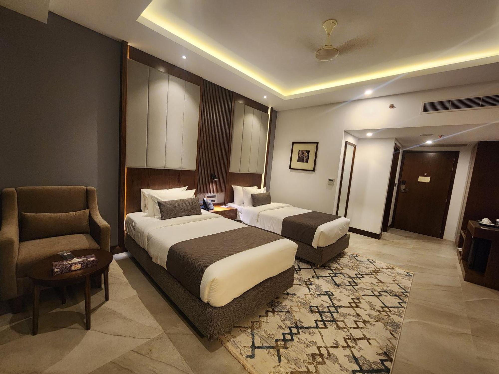 Hotel Windy Terrace Cox's Bazar Ngoại thất bức ảnh